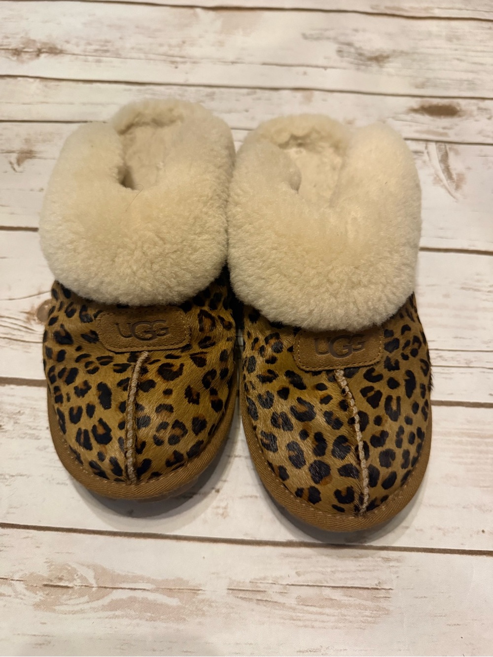 UGG Coquette Leopard Print Shearling Clog Slippers - Chestnut and Cream